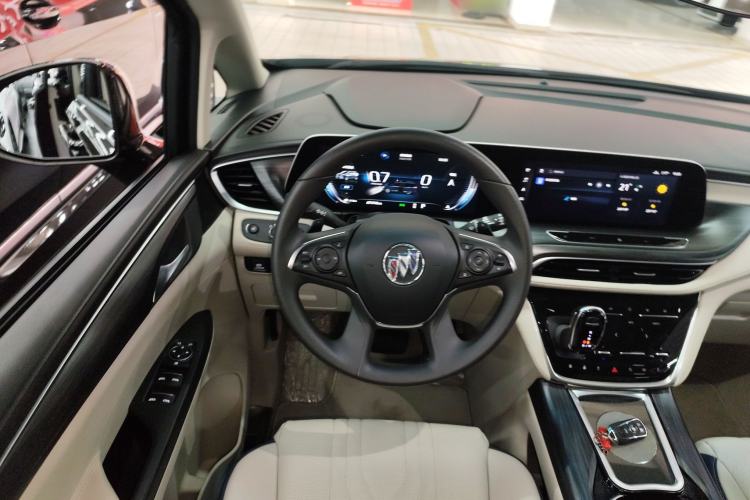 Used Buick GL8 2021 ES Landtrek 653T Comfort Edition