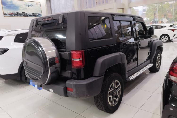 Used BAIC Off-Road BJ40 2016 40L 2.3T Automatic All-Wheel Drive Premium Edition
