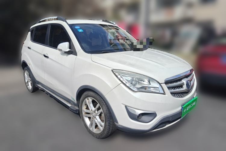Used CHANGAN CS35 2015 1.6L Automatic Luxury Model China V Standard Front Right 45 Deg