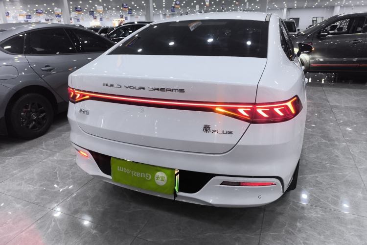 Used BYD Qin PLUS 2024 HONOR Edition DM-i 55KM Leading Model