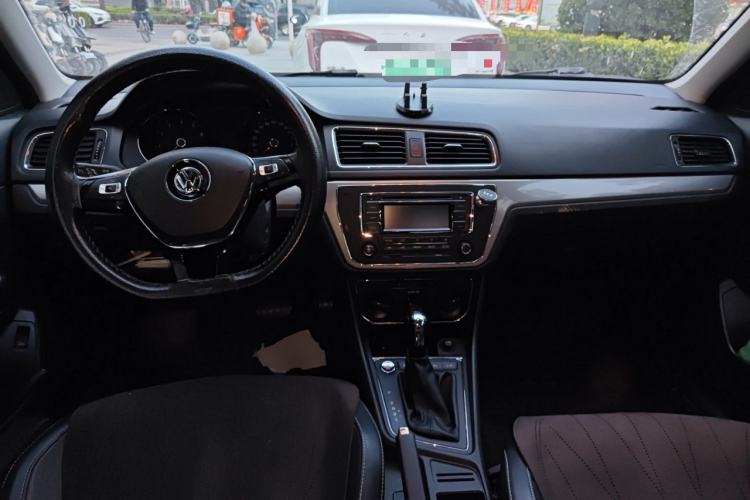 Used Volkswagen Lavida 2017 1.6L Automatic Comfort Edition