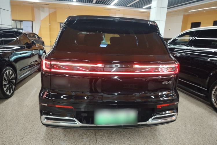 Used Geely Galaxy M9 2025 Model 210km Four-Wheel-Drive Leading Edition
