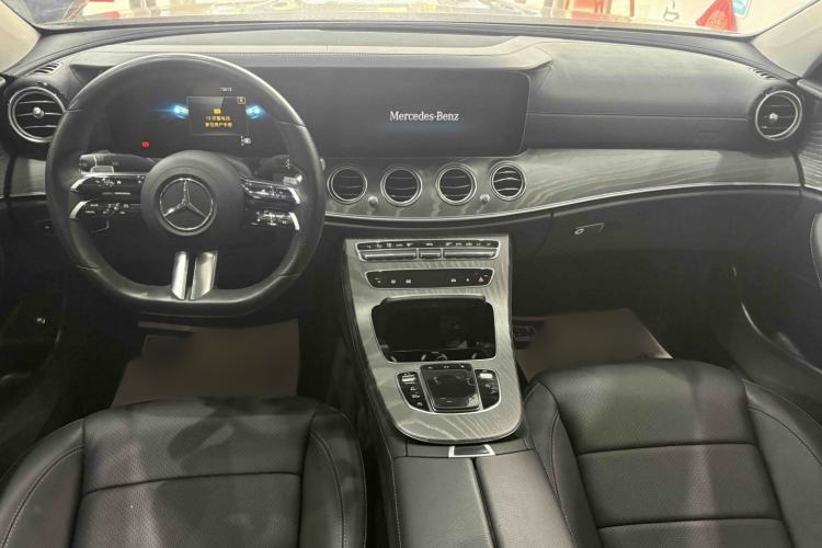 Used Mercedes-Benz E-Class 2021 Restyled E 300 L Sporty and Stylish Edition Interior 1