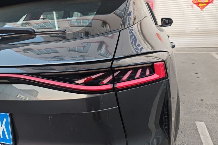 Used CHANGAN UNI-Z 2025 1.5T Premium Edition
