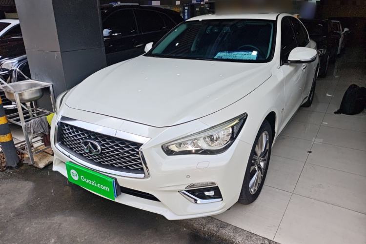 Used Infiniti Q50L 2018 2.0T Enjoyment Version China VI Standard
