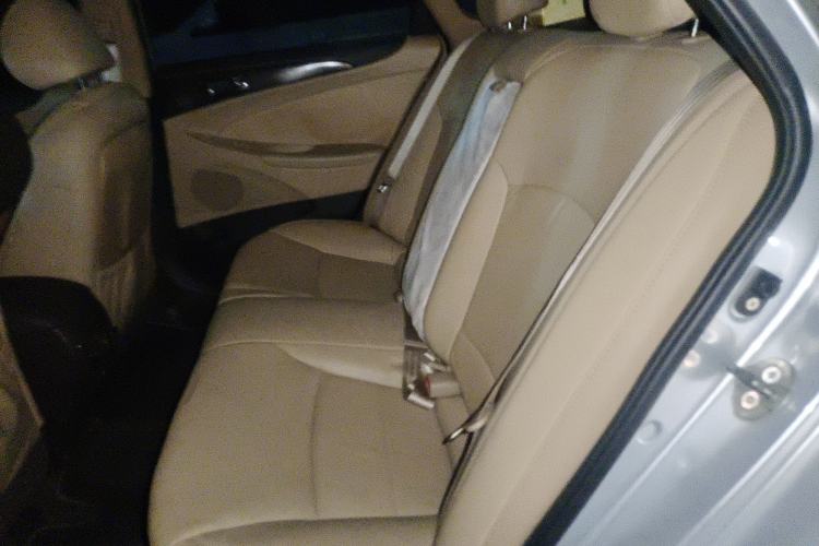 Used Hyundai Sonata 2011 2.0L Automatic Luxury Edition