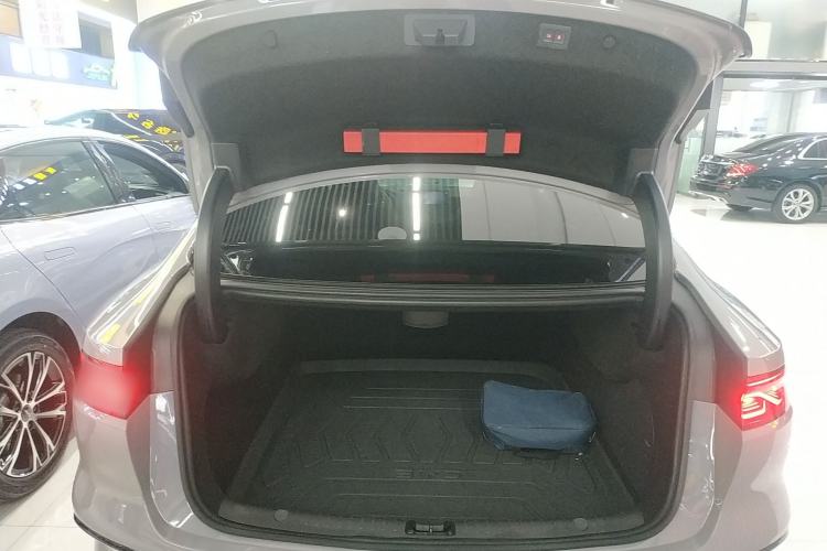 Used BYD Han 2024 EV Glory Edition 605KM Front-Wheel-Drive Premium Model