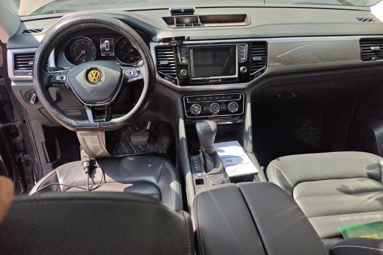 Used Volkswagen Teramont 2017 380TSI Four-Wheel Drive Luxury Edition Center Console