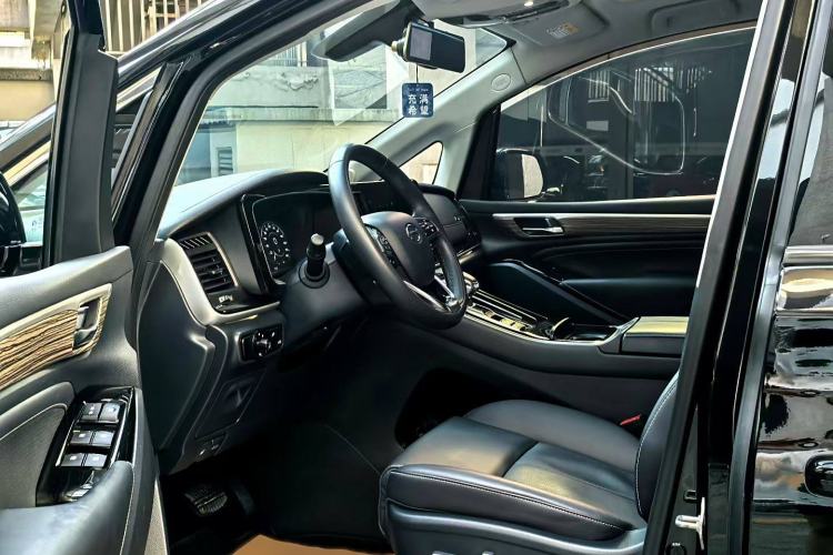 Used GAC Trumpchi M8 2023 Lingxiu Series 390T Prestige Edition