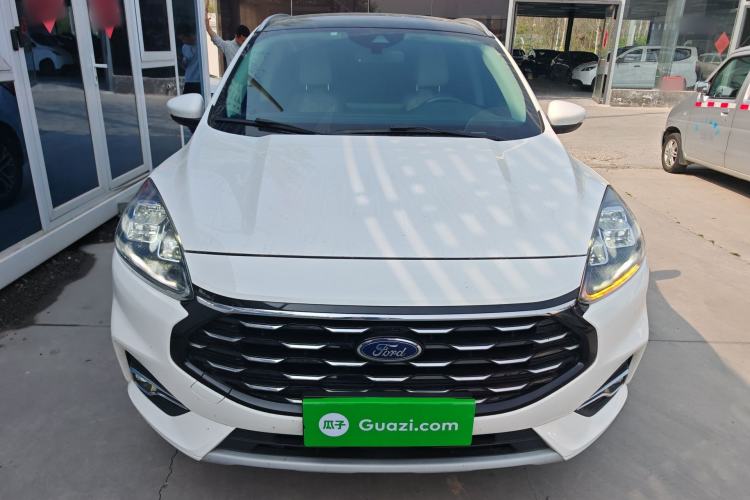 Used Ford Escape 2020 EcoBoost 245 Four-Wheel Drive Luxury Edition