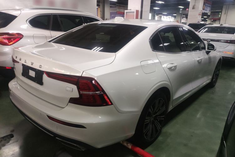 Used Volvo S60 New Energy 2021 T8 E-Drive Hybrid Four-Wheel Drive Smart Luxury Edition Rear Right 45 Deg