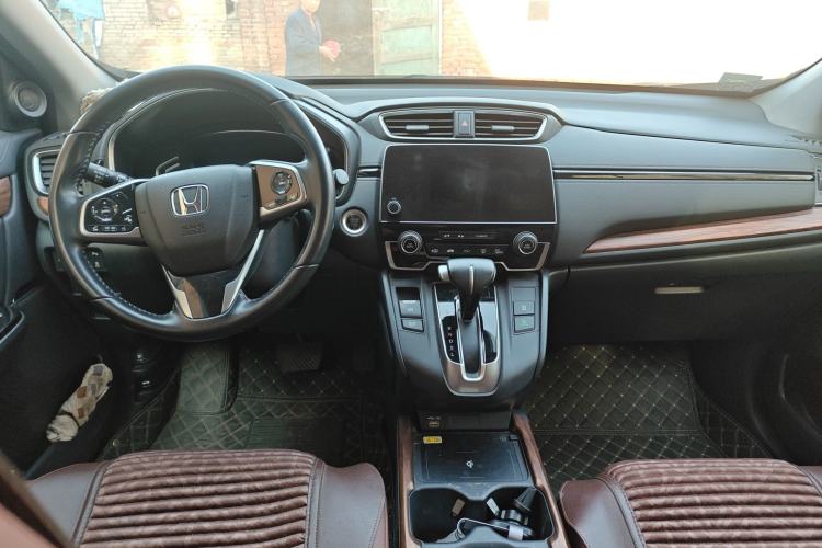 Used Honda CR-V 2021 240TURBO CVT 2WD Fashion Edition
