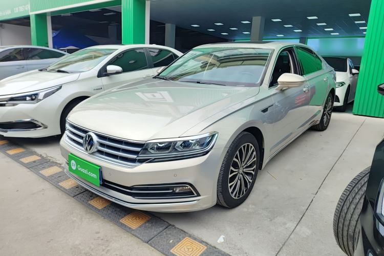 Used Volkswagen Phideon 2019 380TSI Two-Wheel Drive Business Edition China V Standard