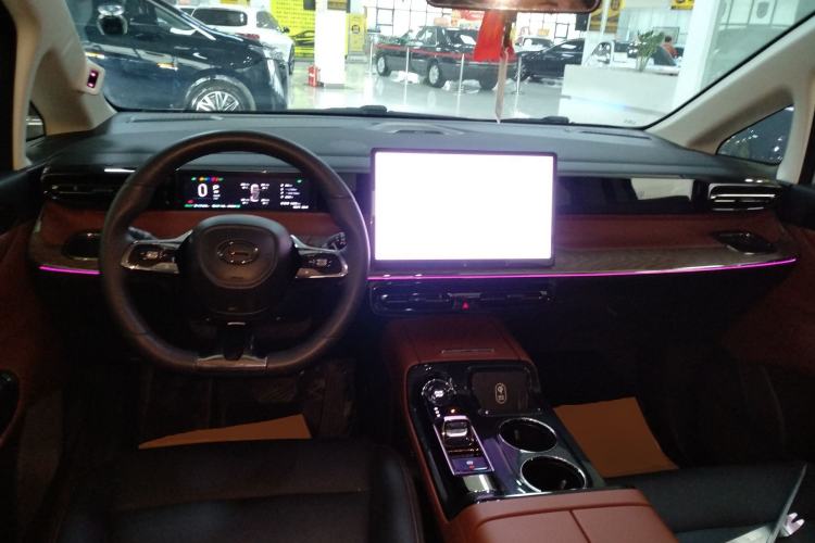 Used GAC Trumpchi E8 New Energy 2024 150km Dragon Roar Starry Night+ Center Console