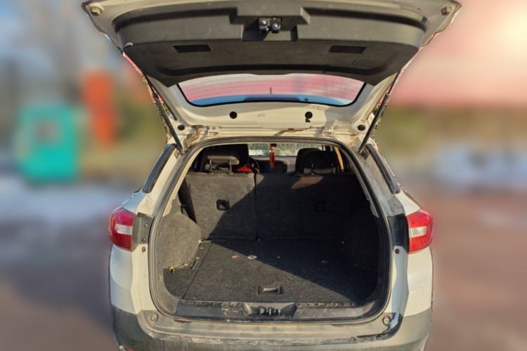 Used Dongfeng Aeolus AX3 2016 1.5L Manual Shangkue Model
