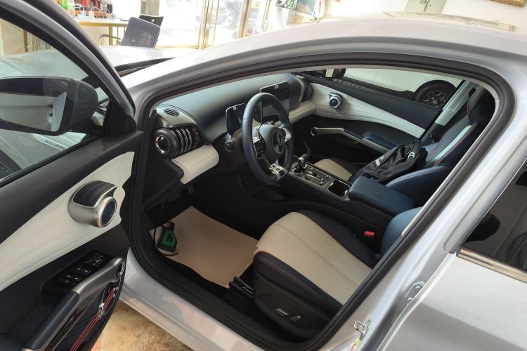 Used BYD Yuan PLUS 2022 510 km Luxury Version Driver Seat