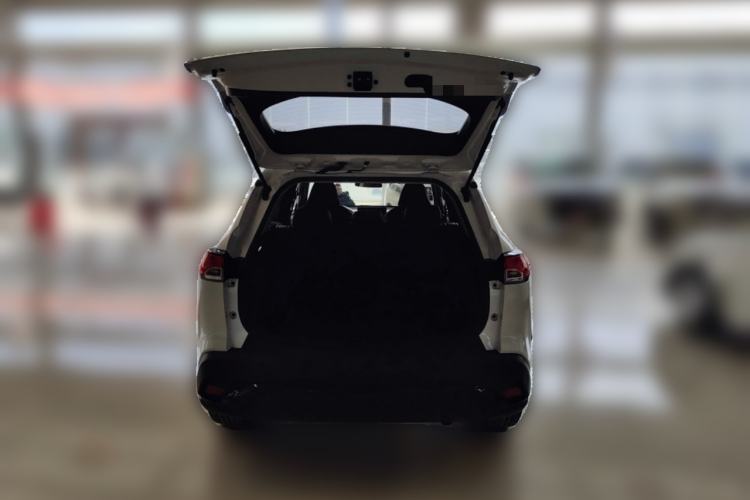 Used Toyota FRONTLANDER 2024 2.0L CVT Elite Edition Trunk