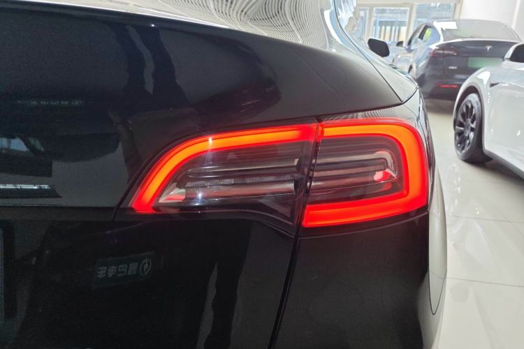 Used Tesla Model Y 2022 Rear-Wheel-Drive Version