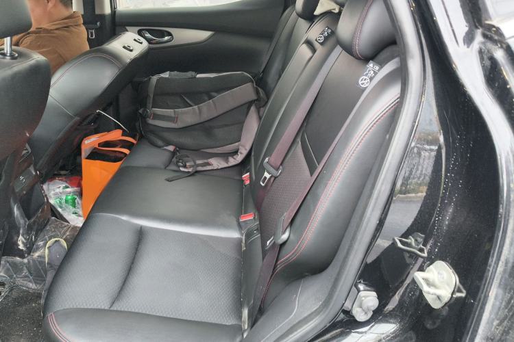 Used Nissan Qashqai 2019 2.0L CVT Luxury Edition Left Rear Seat