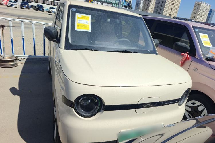 Used Geely Galaxy Panda 2025 210 km – Yuanqi Bear
