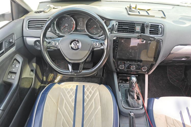 Used Volkswagen Sagitar 2018 280TSI DSG Ignite Edition Steering Wheel