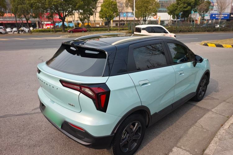 Used Geometry E Firefly 2022 401 km Linglong Tiger 5 Seats