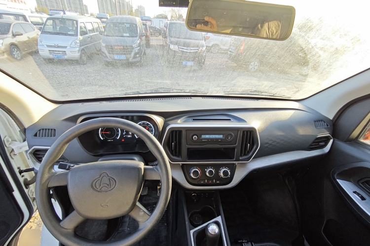 Used CHANGAN KAICHENG Ruixing M60 2023 1.5L GDI Comfort Van 2-Seater Center Console