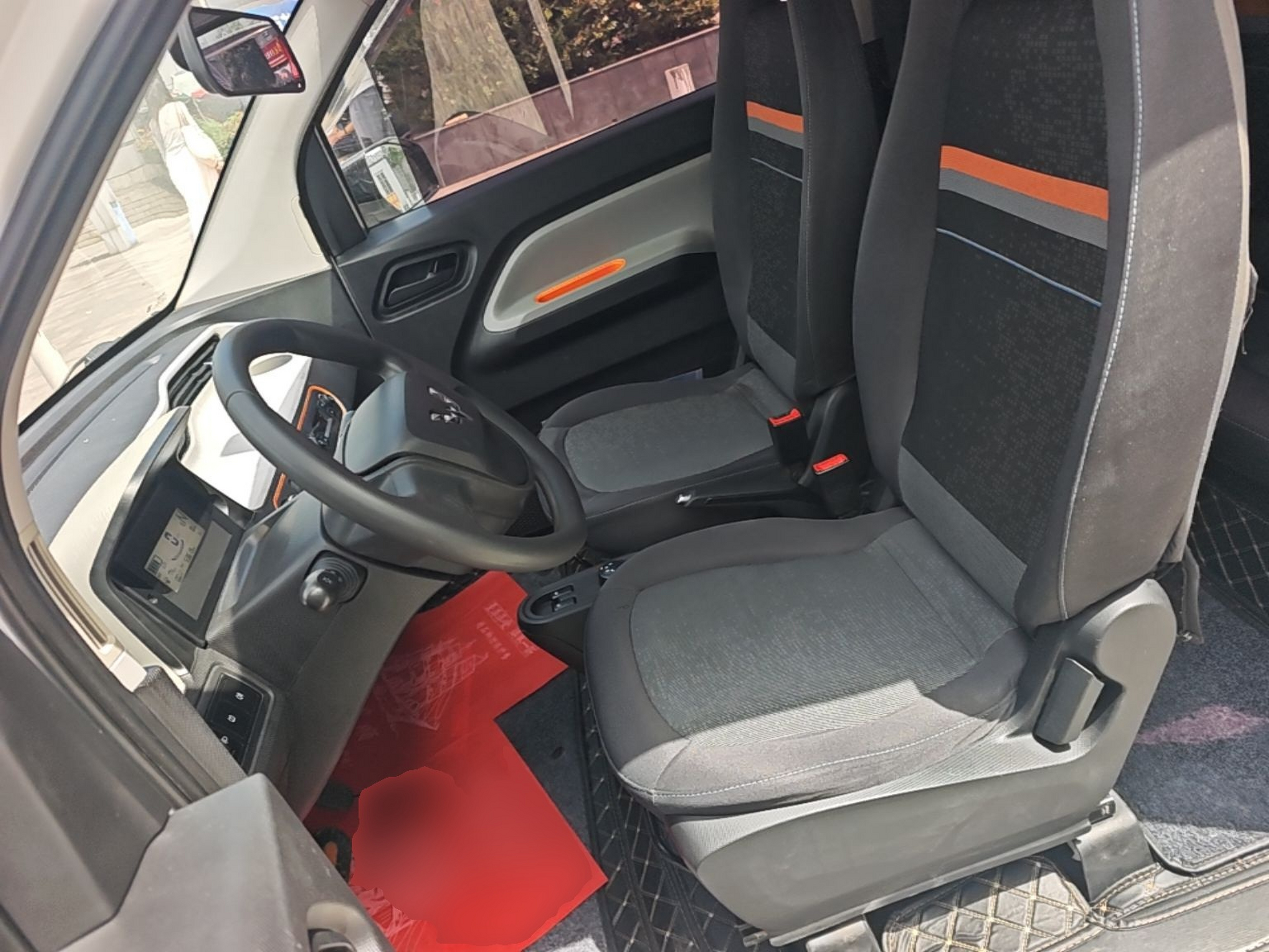 Interior delantero