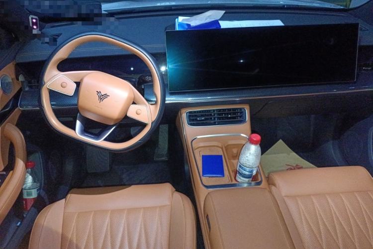 Used NETA L 2024 Extended-Range 310 Flash-Charge Red Edition
