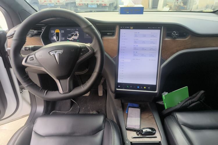Used Tesla Model X 2019 Long-Range Version
