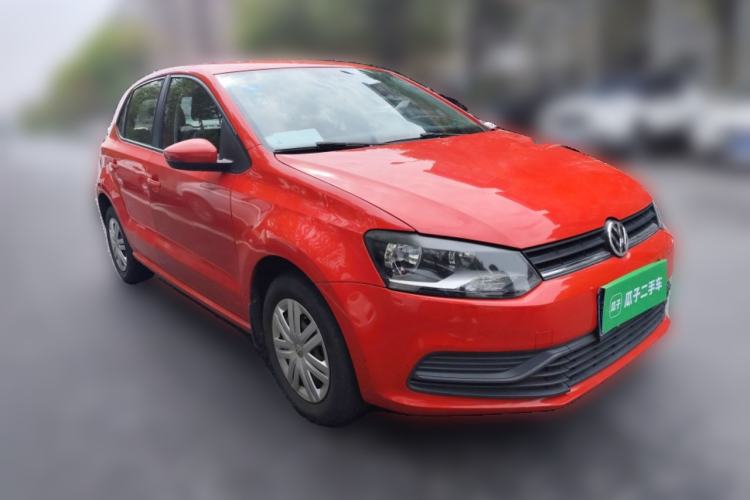 Used Volkswagen Polo 2016 1.4L Automatic Trendy Model Front Right 45 Deg