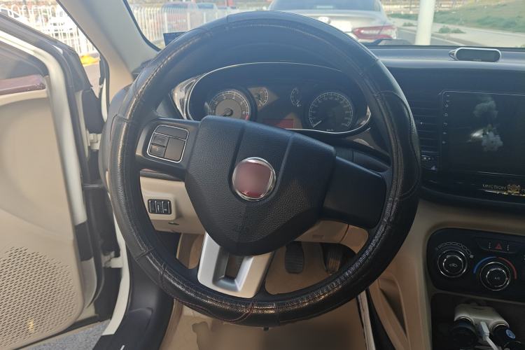 Used Fiat Viaggio 2012 1.4T Manual Enjoyment Edition