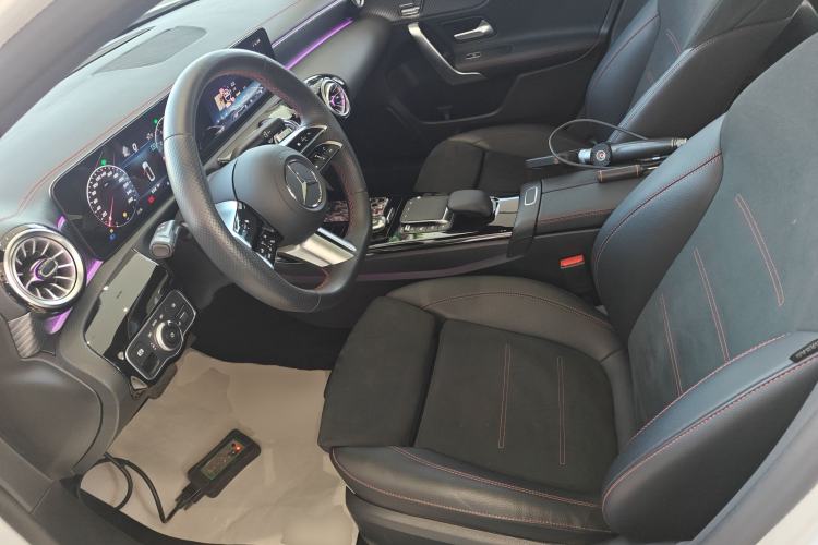 Used Mercedes-Benz A-Class 2023 A 200 L Fashion Model Left Front Seat