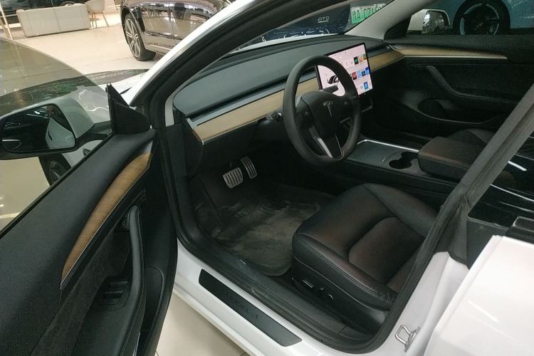 Used Tesla Model 3 2021 Performance High-Performance All-Wheel-Drive Version