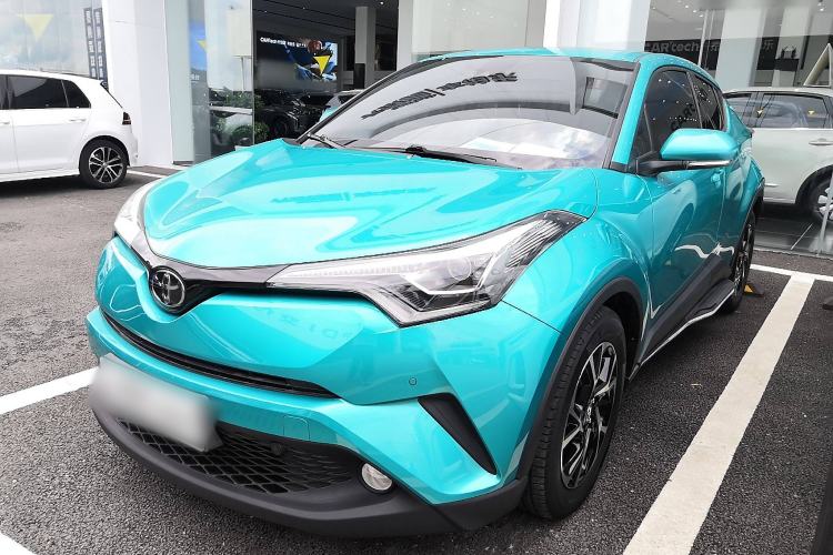 Used Toyota C-HR 2018 2.0L Luxury Sunroof Version China V Emission Standard