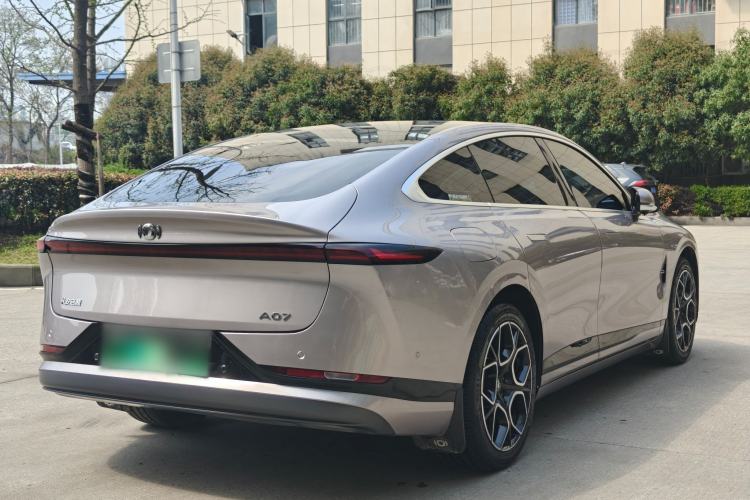 Used CHANGAN NEVO A07 2025 All-Electric "True Fragrance" Edition 710-Mile Long-Range Version Exterior 5