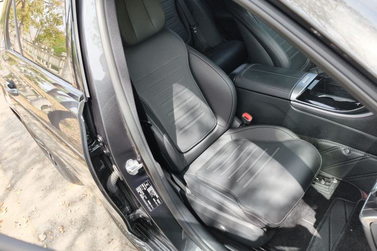 Used Mercedes-Benz C-Class 2023 C 260 L Bright Night Sports Edition Right Front Seat