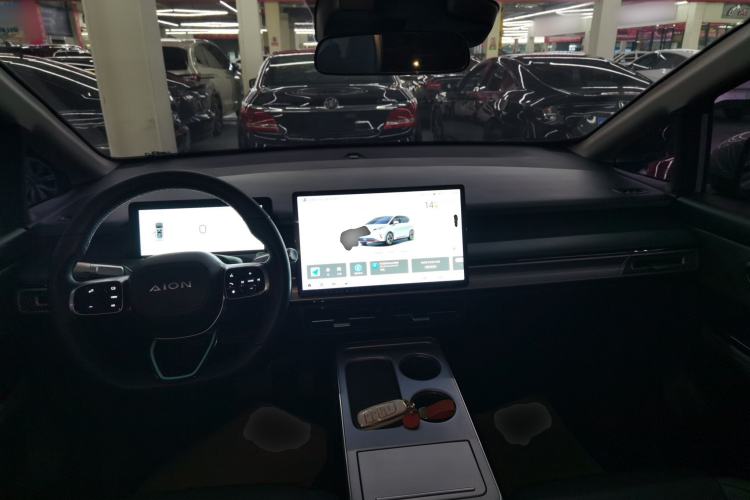 Used AION Y 2023 Younger Star Edition