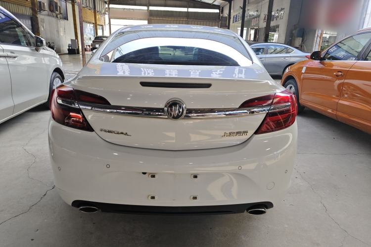 Used Buick Regal 2015 2.0L Leading Fashion Edition