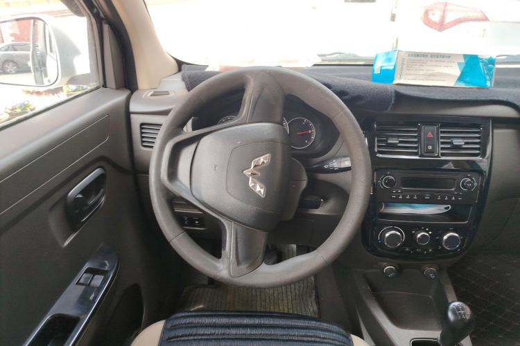 Used Wuling Hongguang 2013 1.2L S Comfort Model China IV Standard
