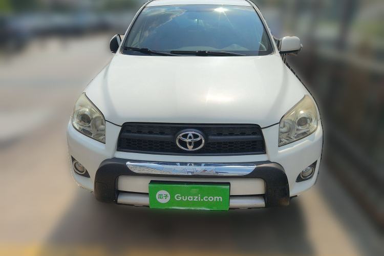 Used Toyota RAV4 2012 Luxurious Edition 2.0L Automatic All-Wheel Drive