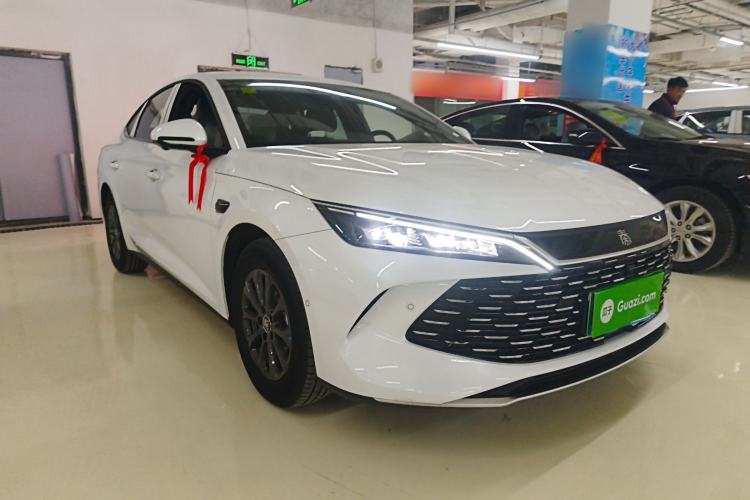 Used BYD Qin L 2025 DM-i Smart Drive 80KM Leading Model