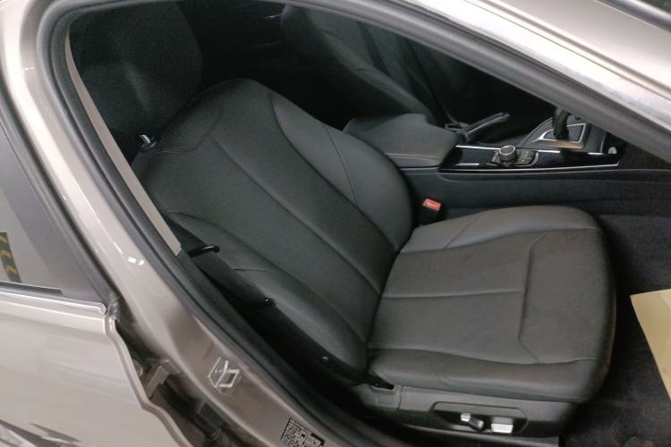 Used BMW 3 Series 2016 320Li Ambition Model