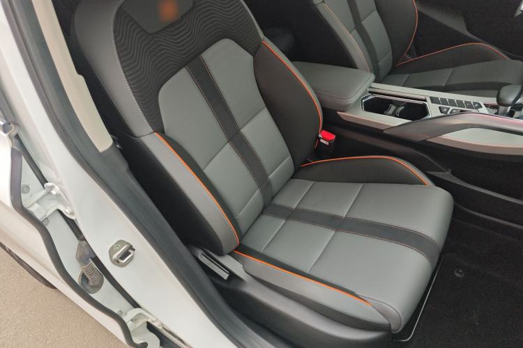 Used Geely Auto Coolray 2023 1.5T DCT Platinum Edition Right Front Seat