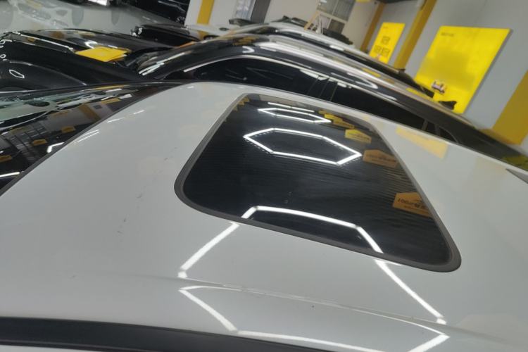 Used Honda Elysion 2022 2.0L eHEV Luxury First Edition Roof