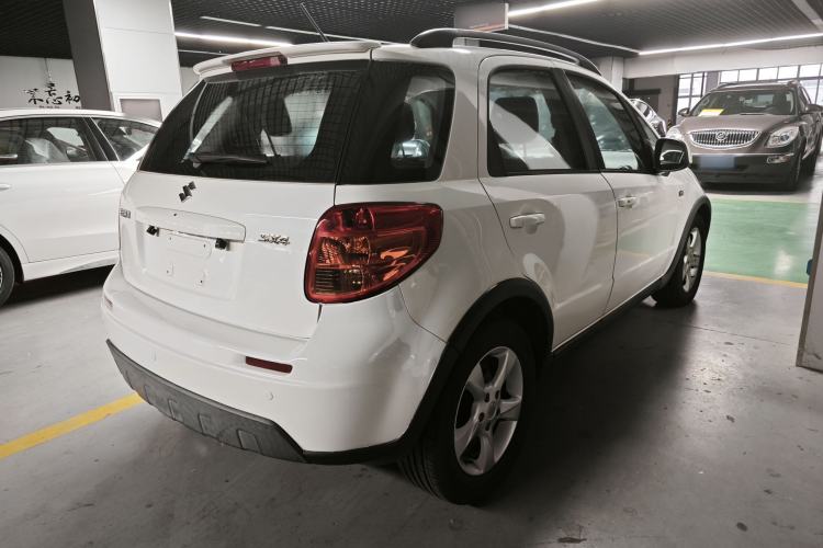 Used Suzuki SX4 2016 1.6L Automatic Classic Edition
