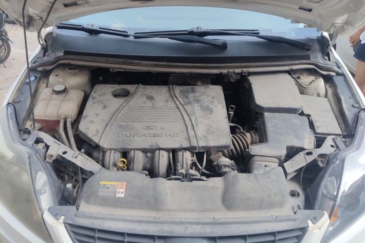 Ford Focus 2012 Hatchback Classic 1.8L Automatic Fashion Edition usata