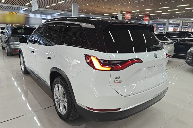 Used Nio ES8 2020 450 km Range 7-Seater Version
