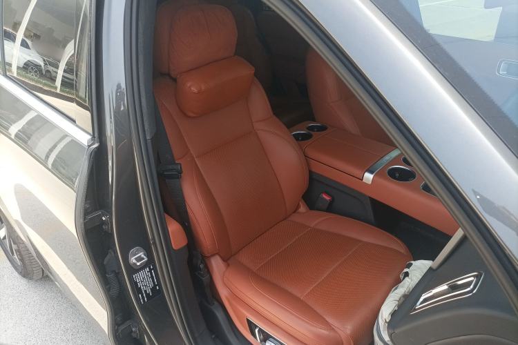 Used Li Auto L8 2023 Pro Model Right Front Seat