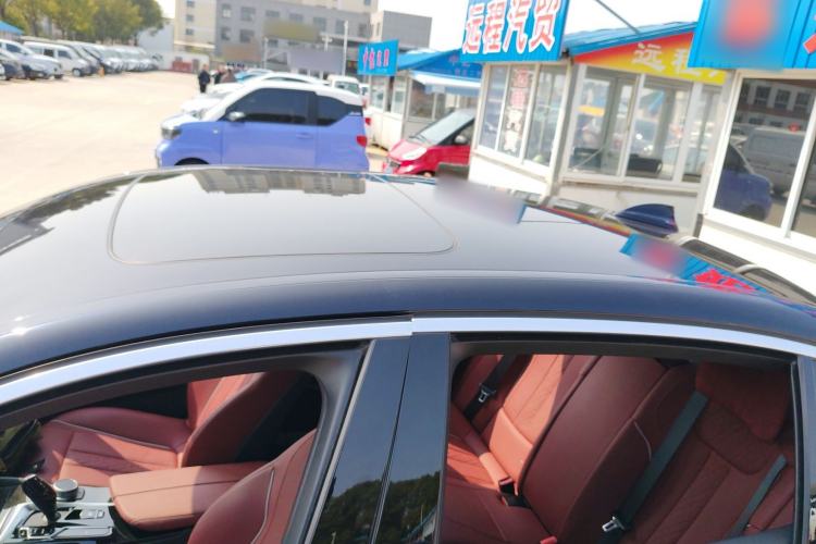 Used BMW 5 Series 2022 Second Facelift 525Li M Sport Package